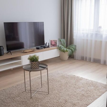 Central Apartman, Belvaros Lakas Кескемет Екстериор снимка